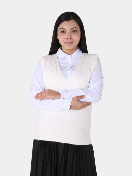 Ayollar jiletkasi – angora, V-shakldagi yoqa