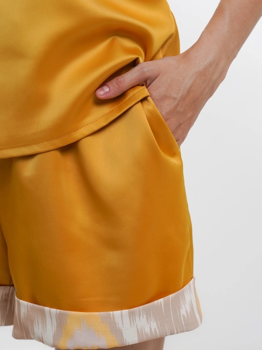 Haori - kimano ayol "issiq Sharq", Lorreine