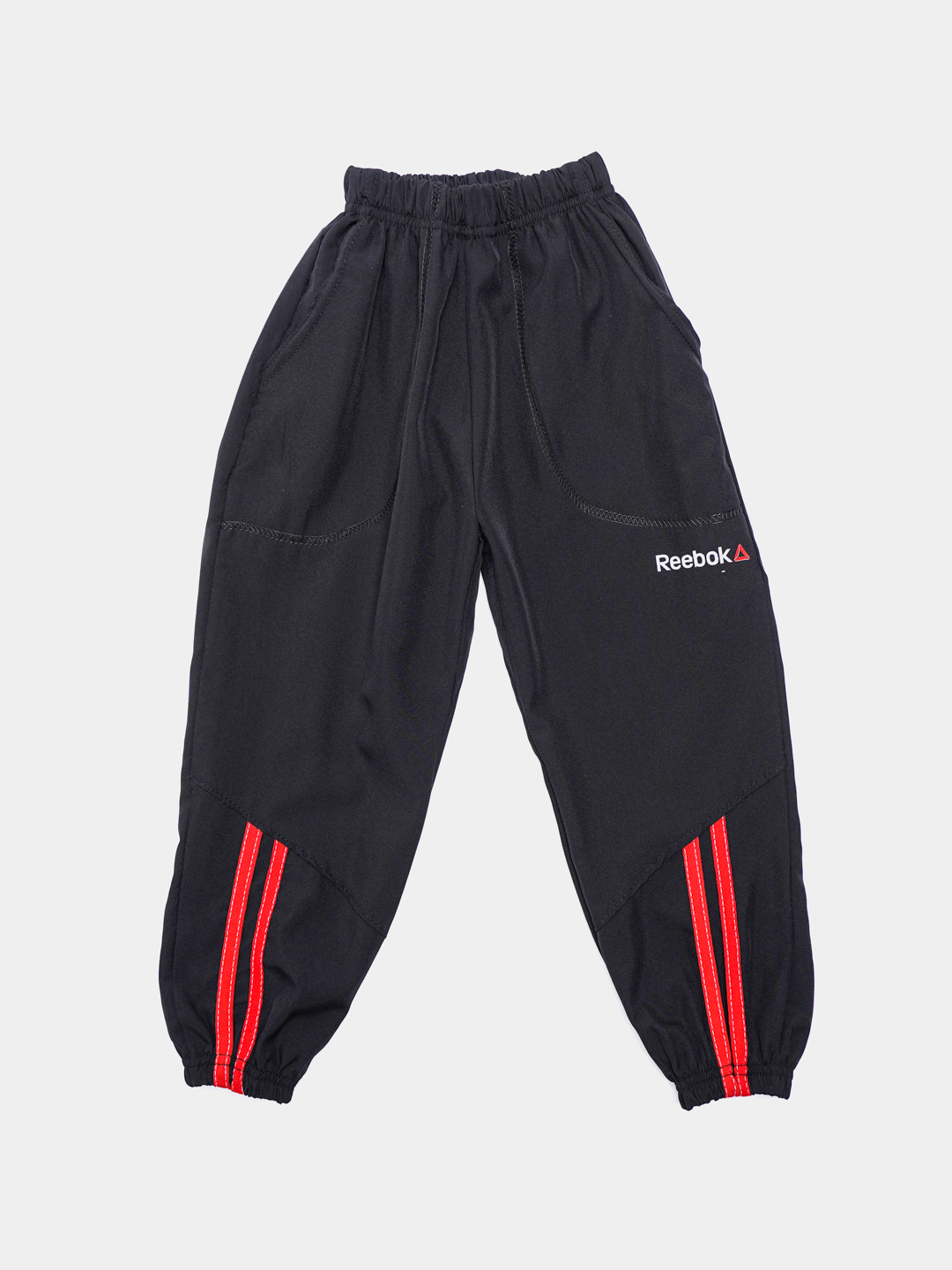 Paypoq va kamarda ayol bilan jinsiy aloqa Erkak qizni jinsiy aloqa bilan qiynoqqa soladi