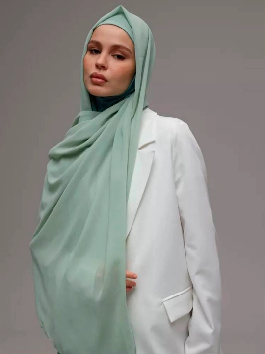 Ayollar sharfi va ro'moli, shifonli, hijob, haj va umra uchun mos