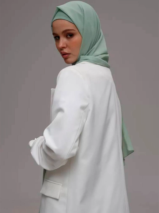 Ayollar sharfi va ro'moli, shifonli, hijob, haj va umra uchun mos
