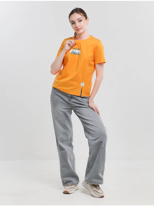 Ayollar futbolkasi, L-XXL o'lchamlarda