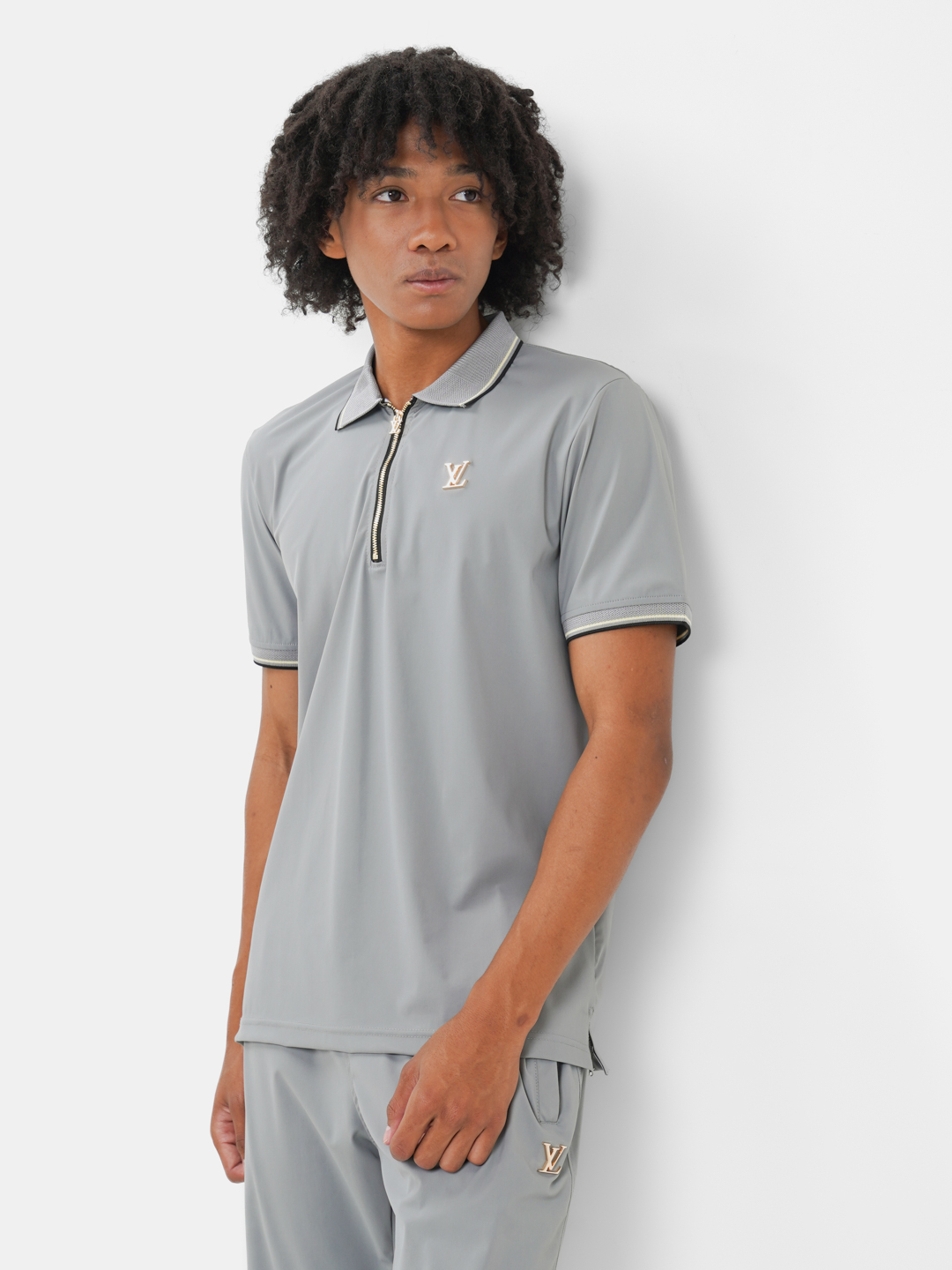 Jinsiy aloqa mashinasi bilan qattiq porno porno tomosha qiling