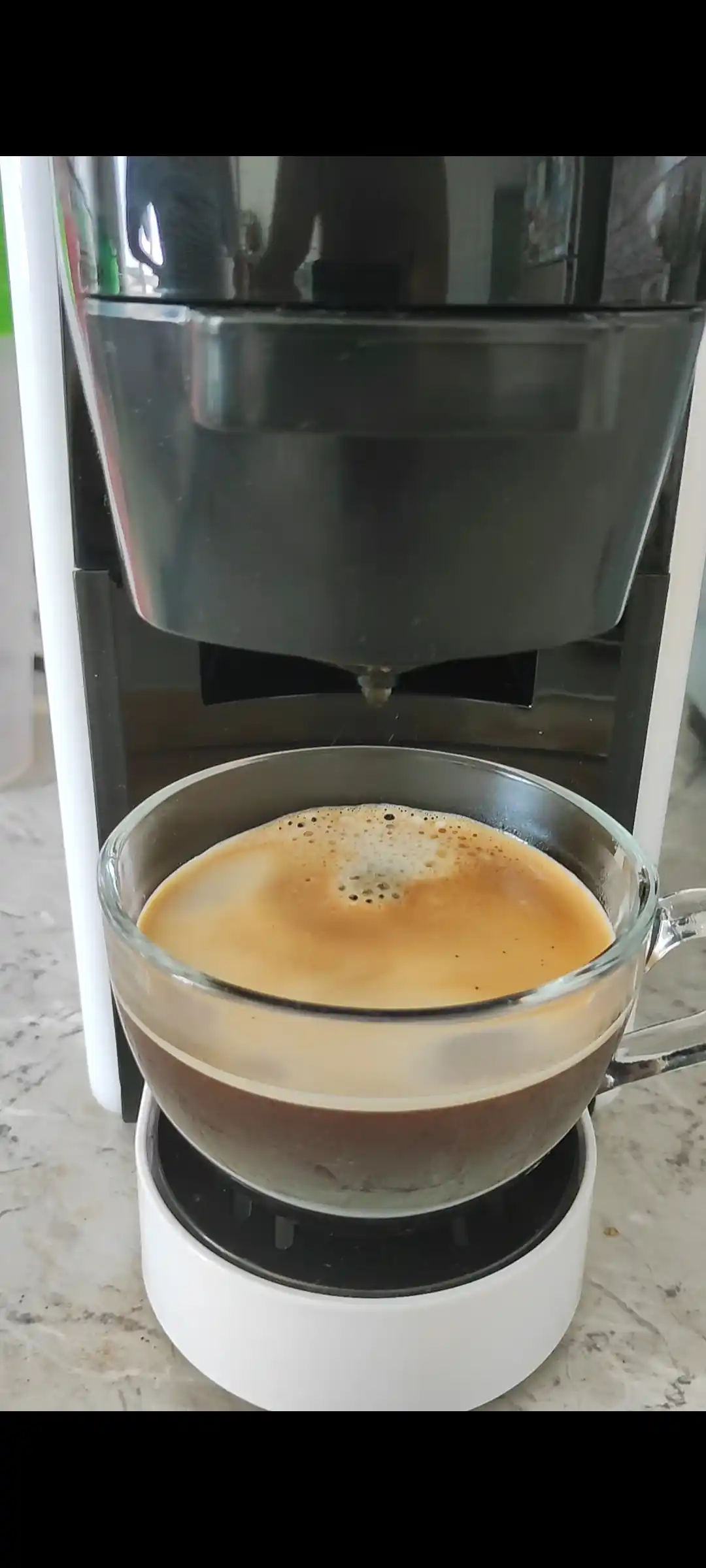 Qahva mashinasi SONIFER SF-3539 3 tasi1 da, kapsula va maydalangan, Nespresso, Dolce Gusto