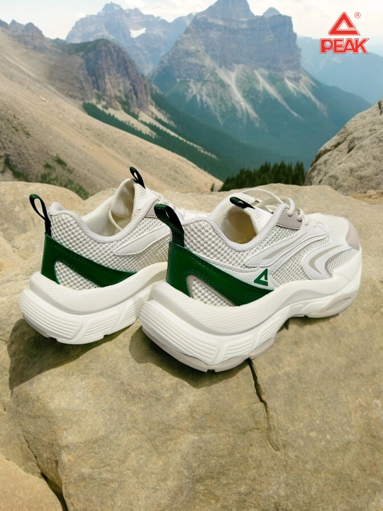 Krossovkalar PEAK SPORT, yengil