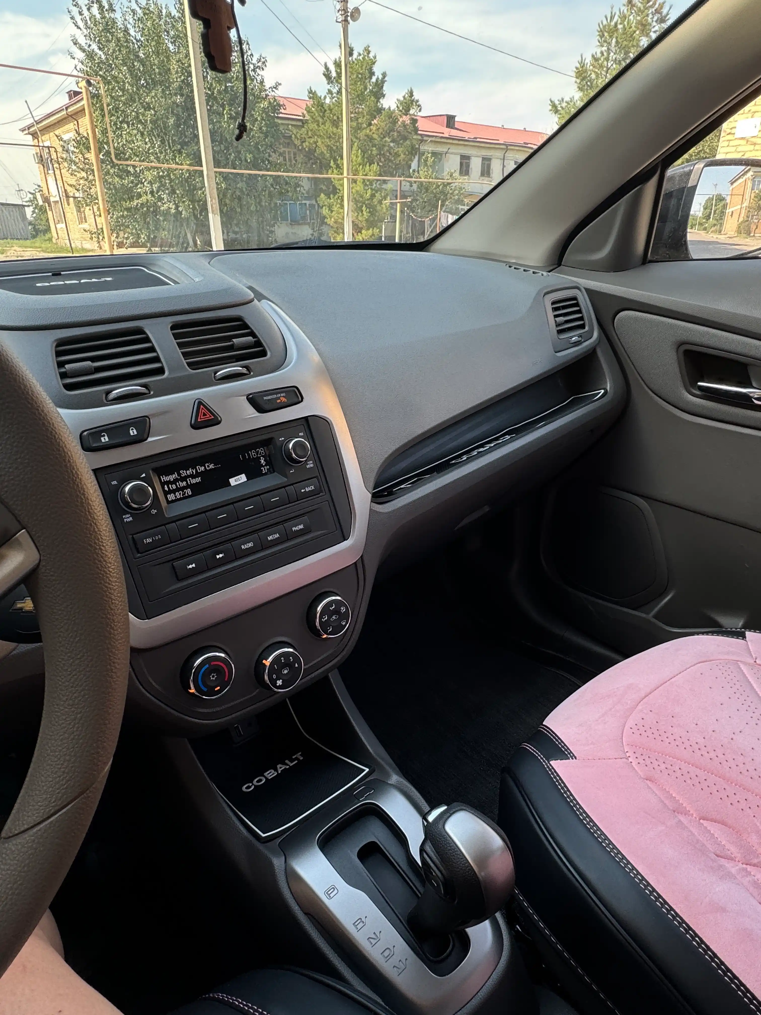 Резинки на торпеду для автомобилей Cobalt, Lacetti, Damas, Sonet, Tracker 2, Onix