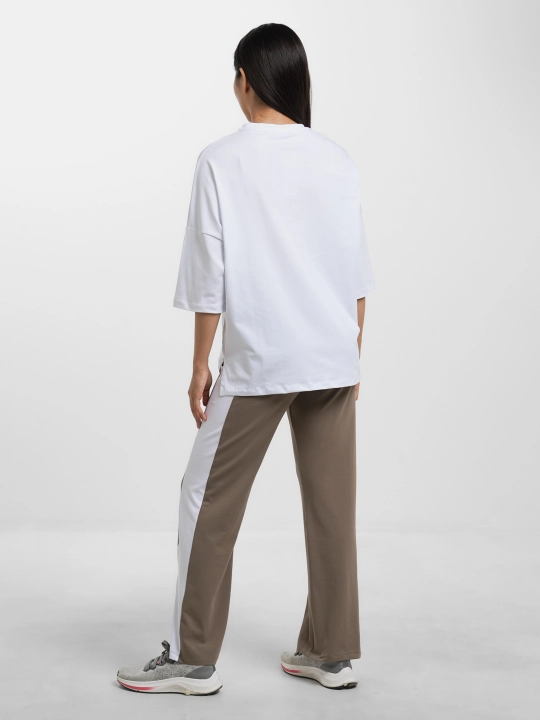 Ikki  ayollar kostyumi