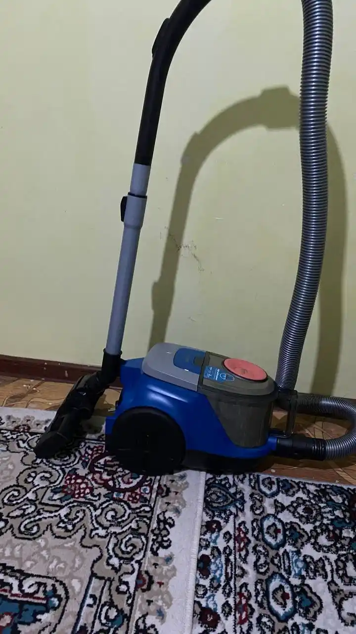 Пылесос Philips XB2062/01