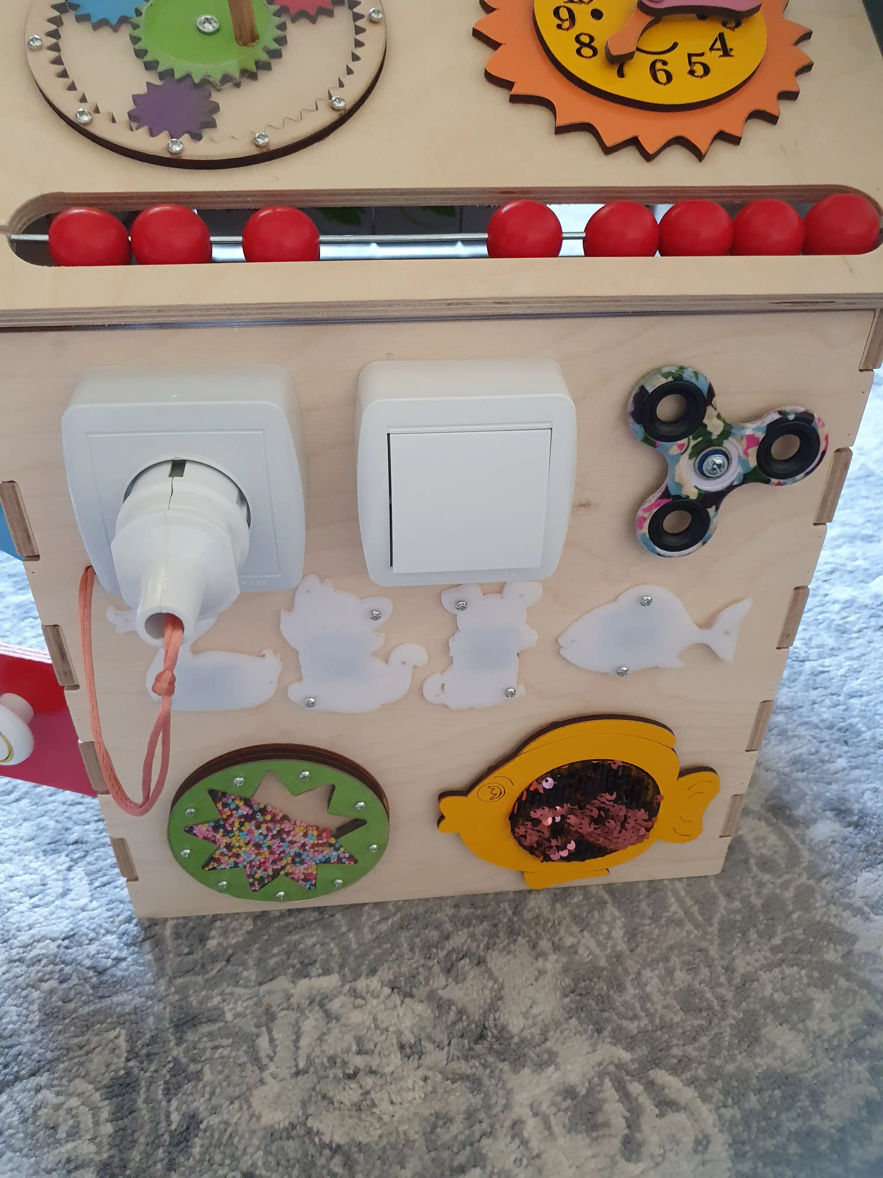 Игровая доска Бизиборд 40x30 см 