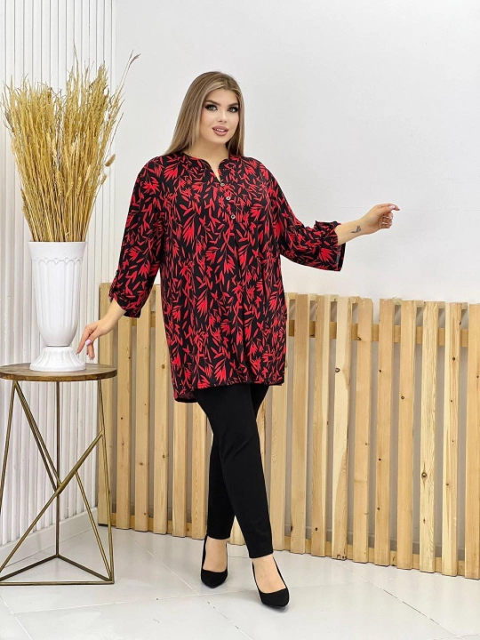 Katta o'lchamdagi ayollar bluzkasi, 60-70 - 