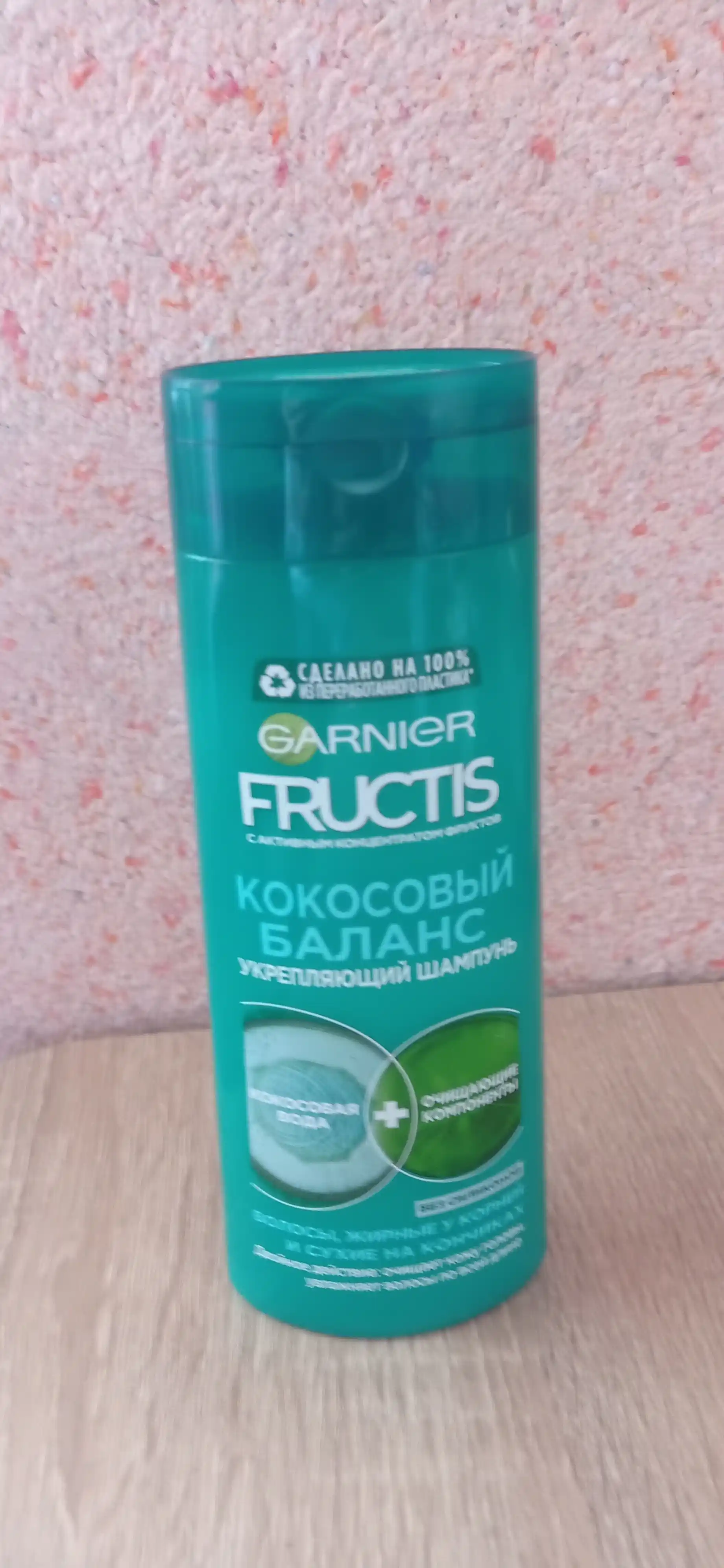 Garnier Fructis mustahkamlovchi shampun Fructis, kokos yong'og'i balansi, 400 ml