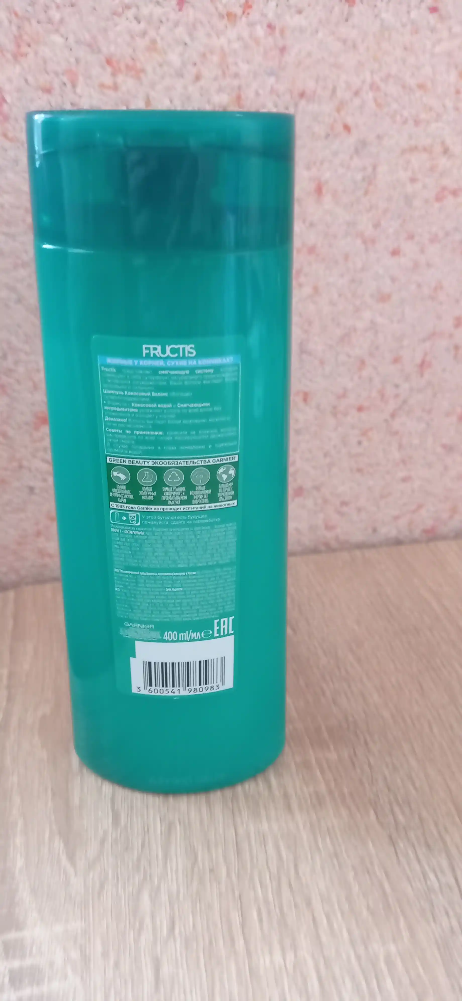 Garnier Fructis mustahkamlovchi shampun Fructis, kokos yong'og'i balansi, 400 ml