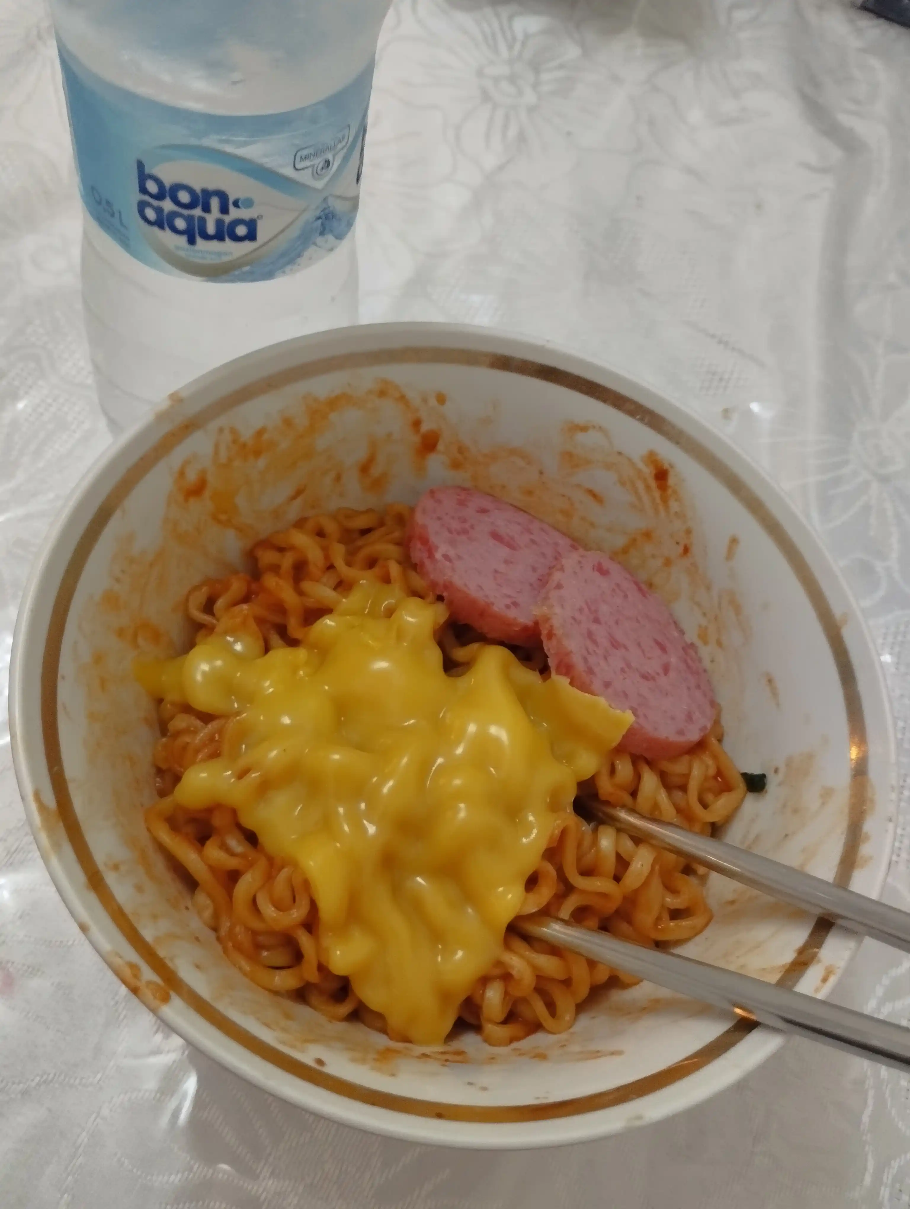 Лапша быстрого приготовления Samyang Hot chicken ramen Habareno Lime, 135 гр