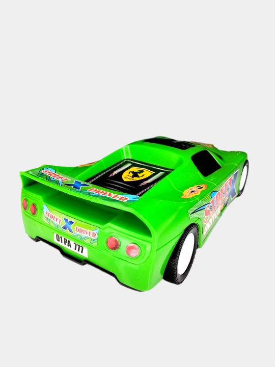 Игрушечная машинка Феррари