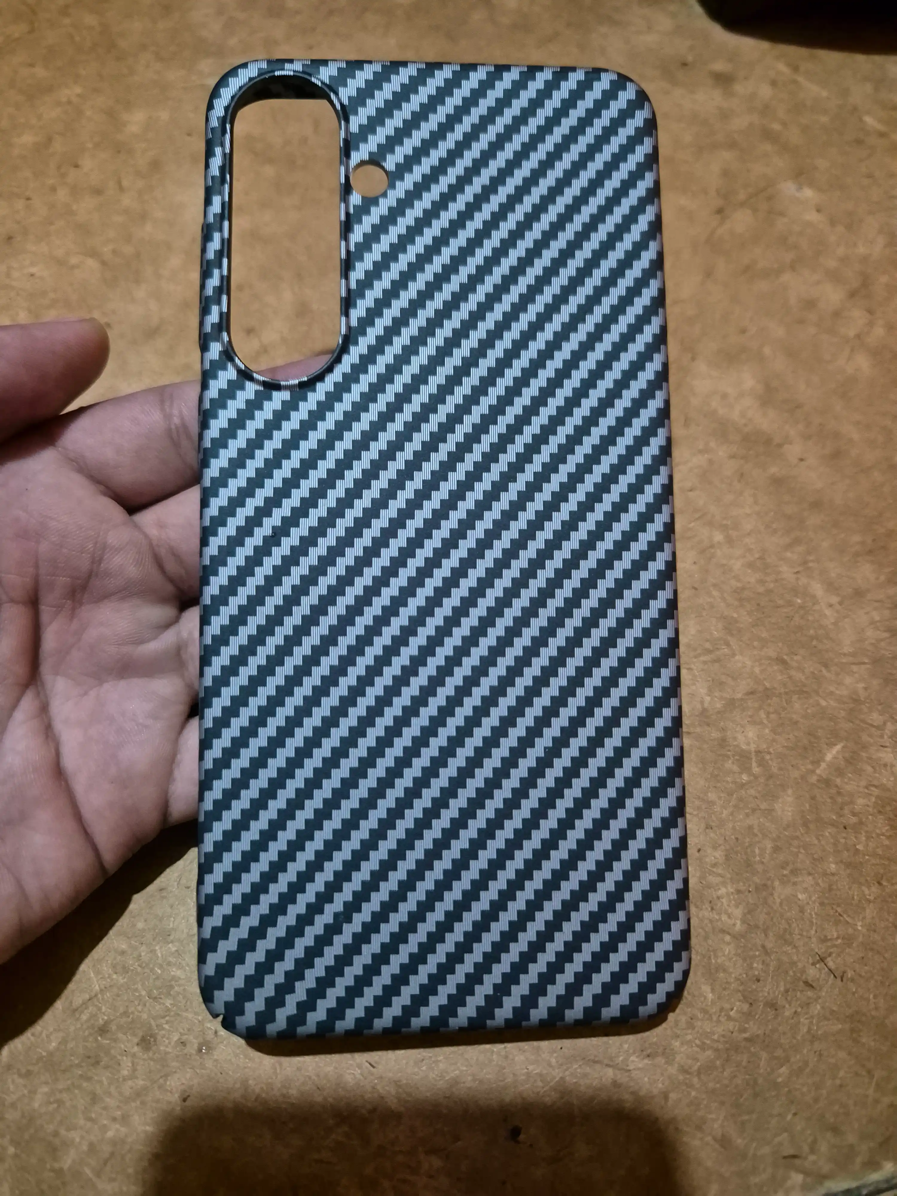 Чехол в стиле карбон, для смартфона Samsung S21, S22, S23, S24, Plus, Ultra, A05