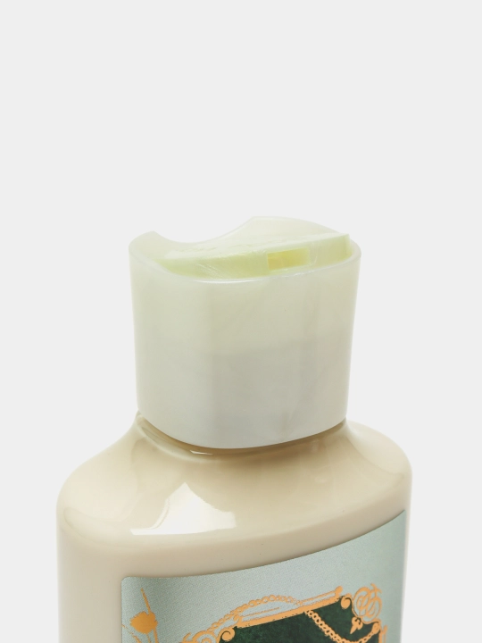 BATH AND BODY WORKS Парфюмepный увлажняющий лосьон для тела, 236 мл