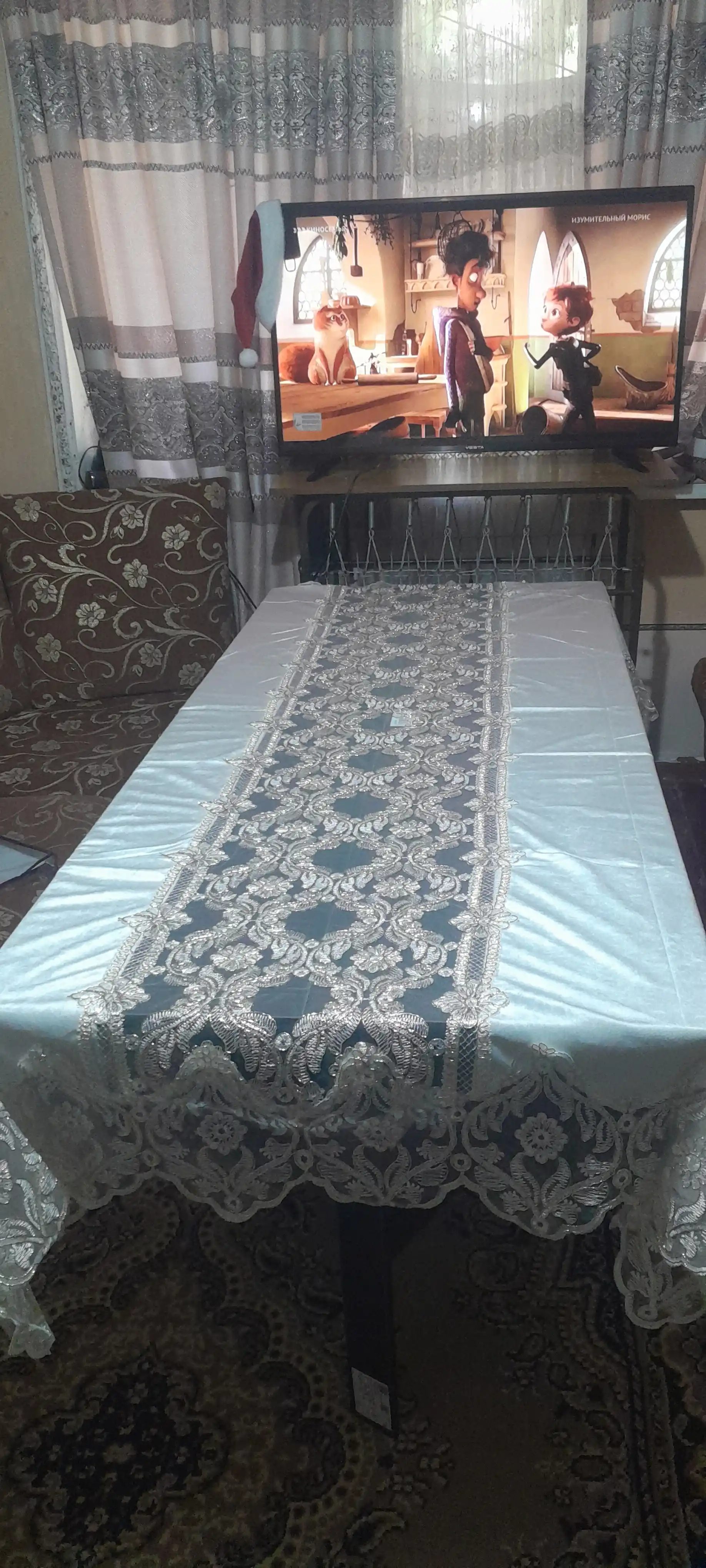 Premium qorli velur dasturxon oshxona, mehmonxona va bayram dasturxoni uchun
