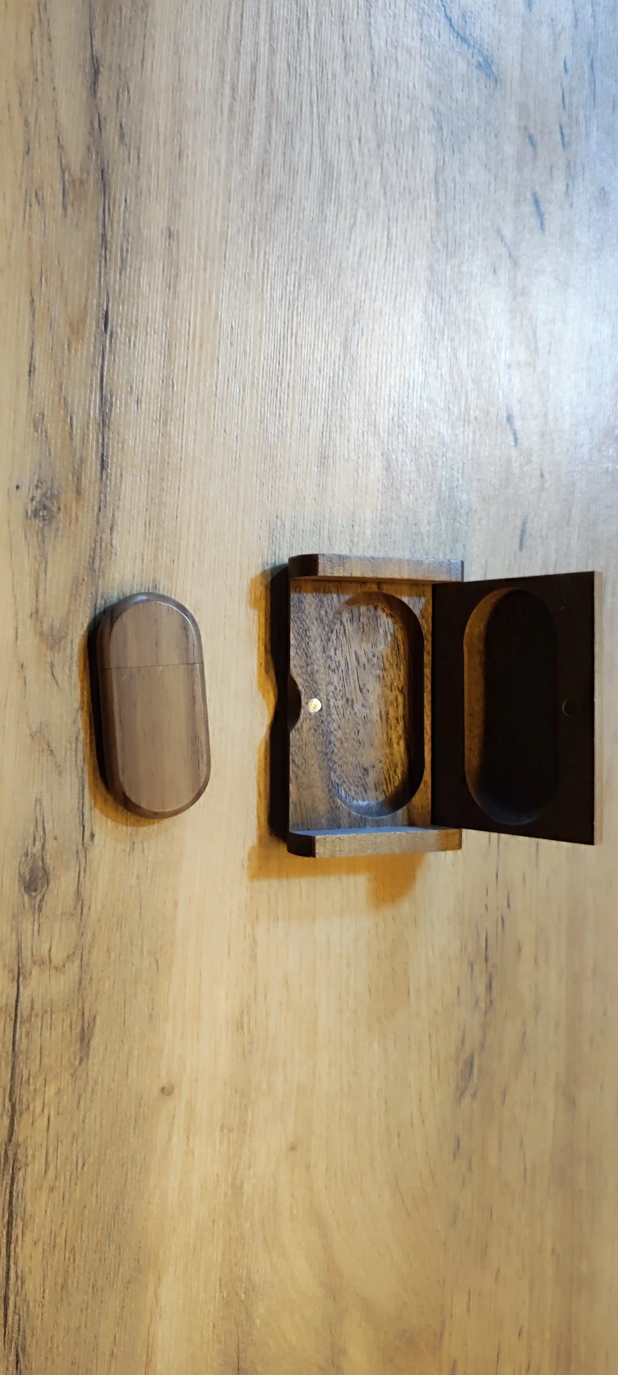 Bambukli sovg'a qutisidagi yog'och USB flesh-disk 8, 16, 32 GB, 2.0