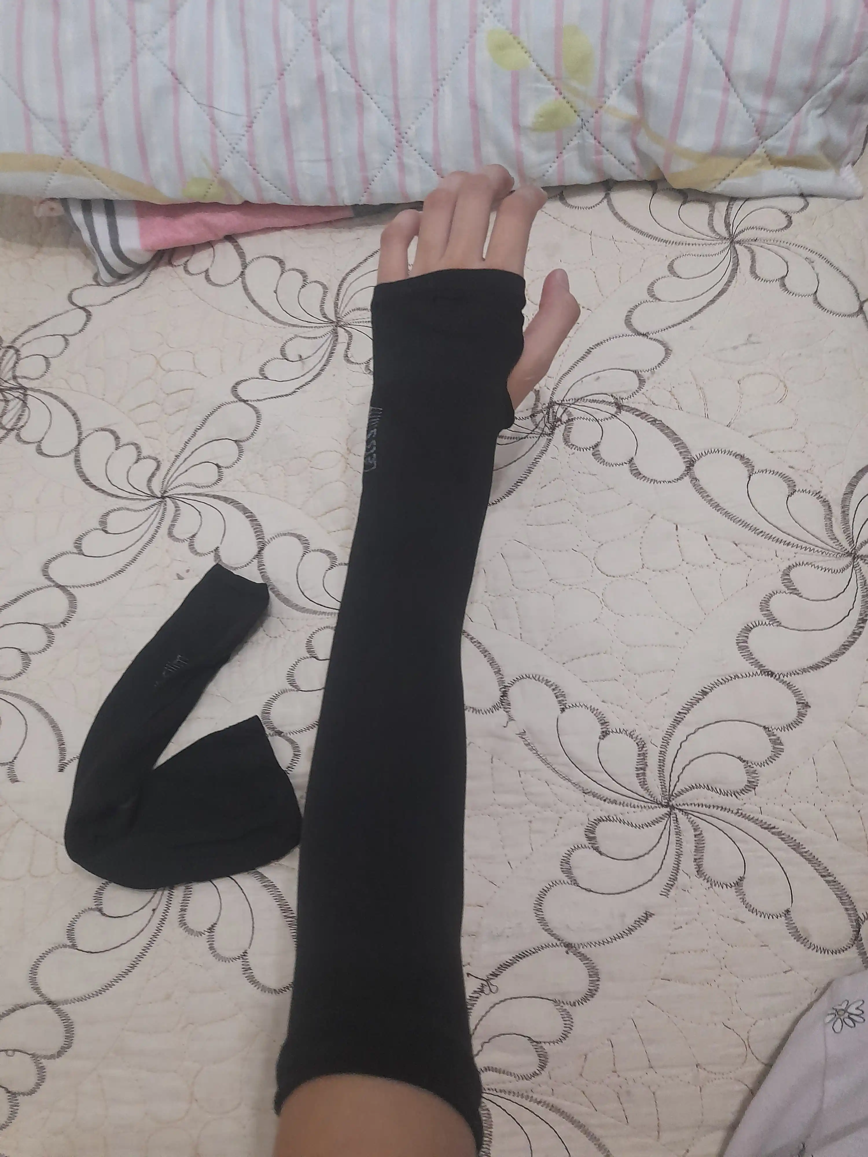 Quyoshdan himoyalovchi yenglar, sport uchun, barmoqli yeng, ayollar va erkaklar uchun