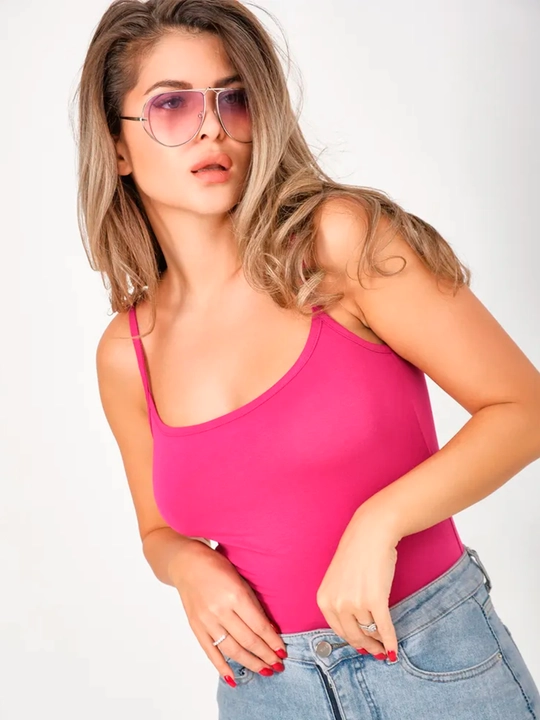 Ayollar uchun top NEO, ayollar uchun mayka, paxta
