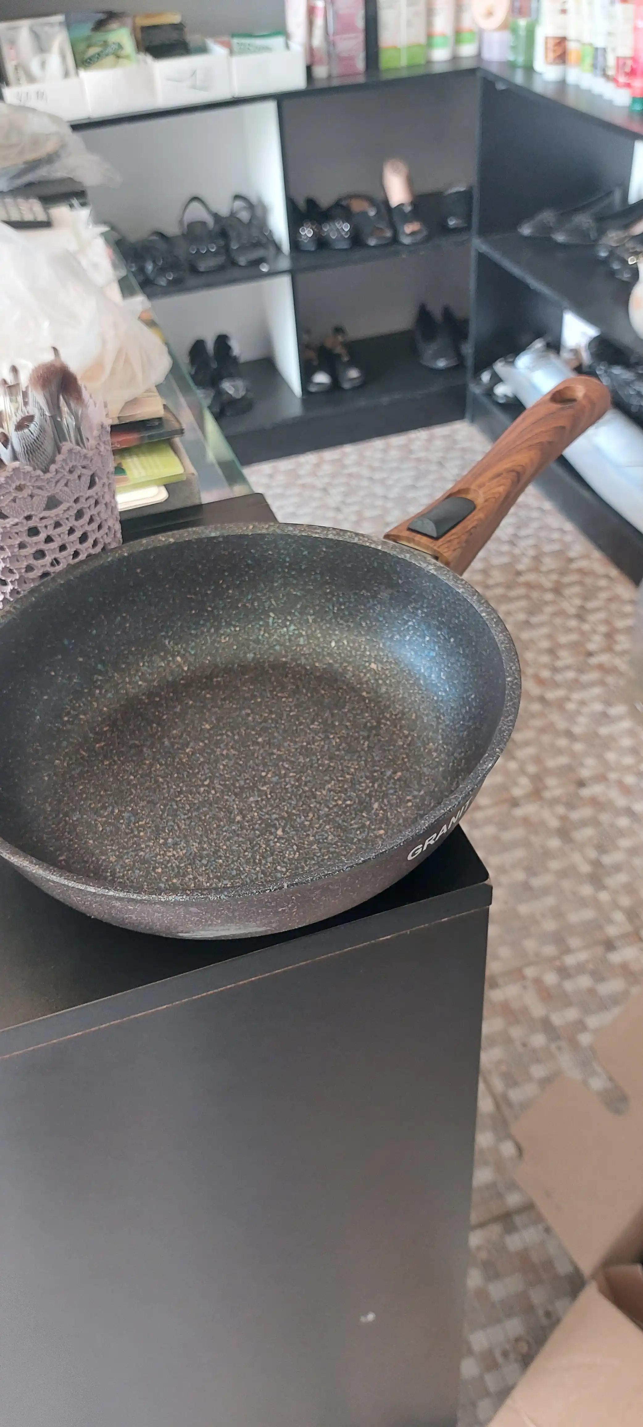 Kukmara qozon va skovorodkalar to‘plami – Granit Ultra seriyasi, yopishmaydigan idishlar