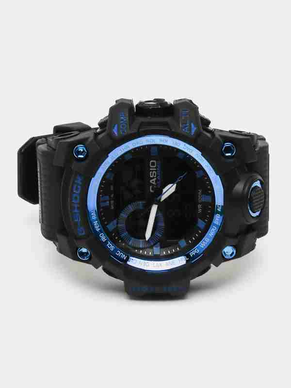 Yalangoch ayollarning külotsiz fotosuratlari