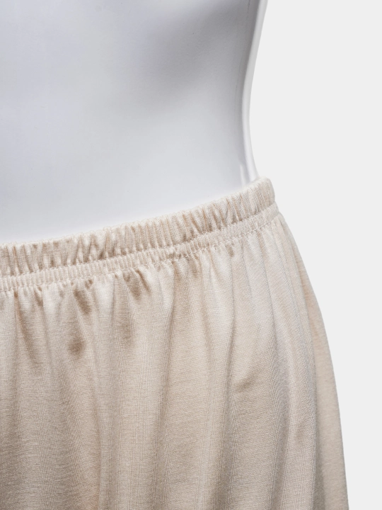 Ayollar pantalon trusiklari, reytuzalar, Kaliforniya matosi, katta o'lchamlar