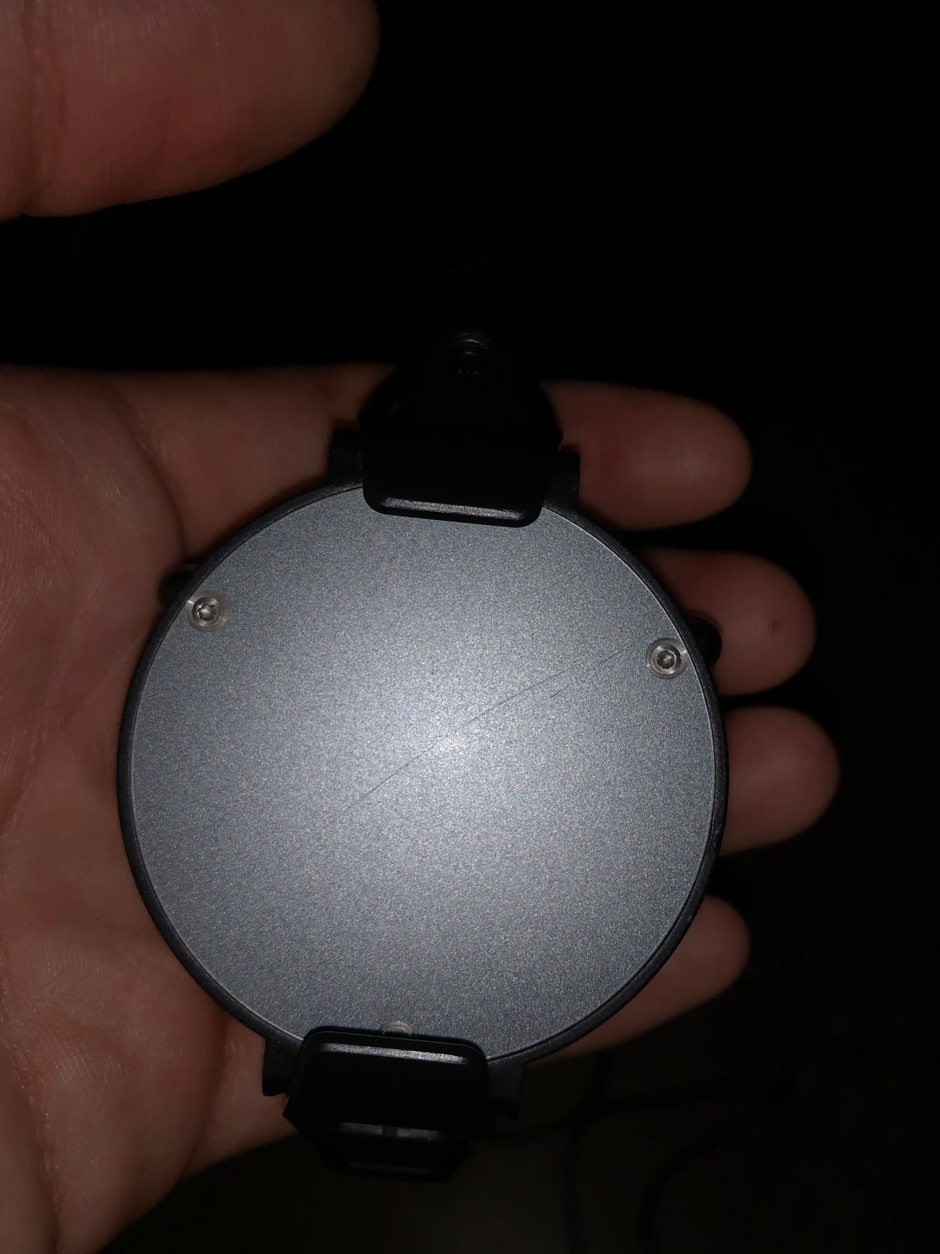 Kuler telefon uchun, o'yinlar paytida sovutish uchun, magnitli