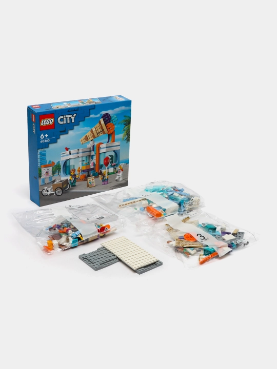 Konstruktor LEGO City Muzqaymoq do'koni