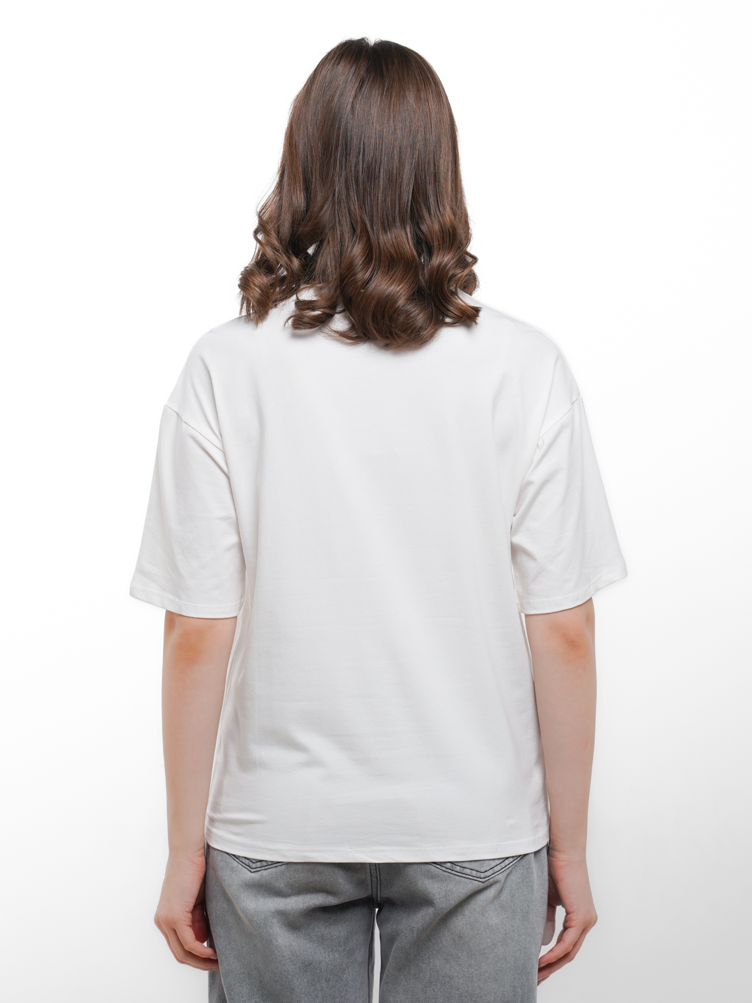 Ogizda tupurik bilan Juda oriq qiz bilan jinsiy aloqa