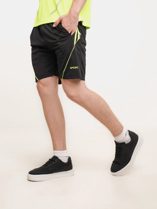 Erkaklar sport kiyimi Kioko, 2 tasi 1 da, fitnes futbolkasi va shortigi, futbol kiyimi
