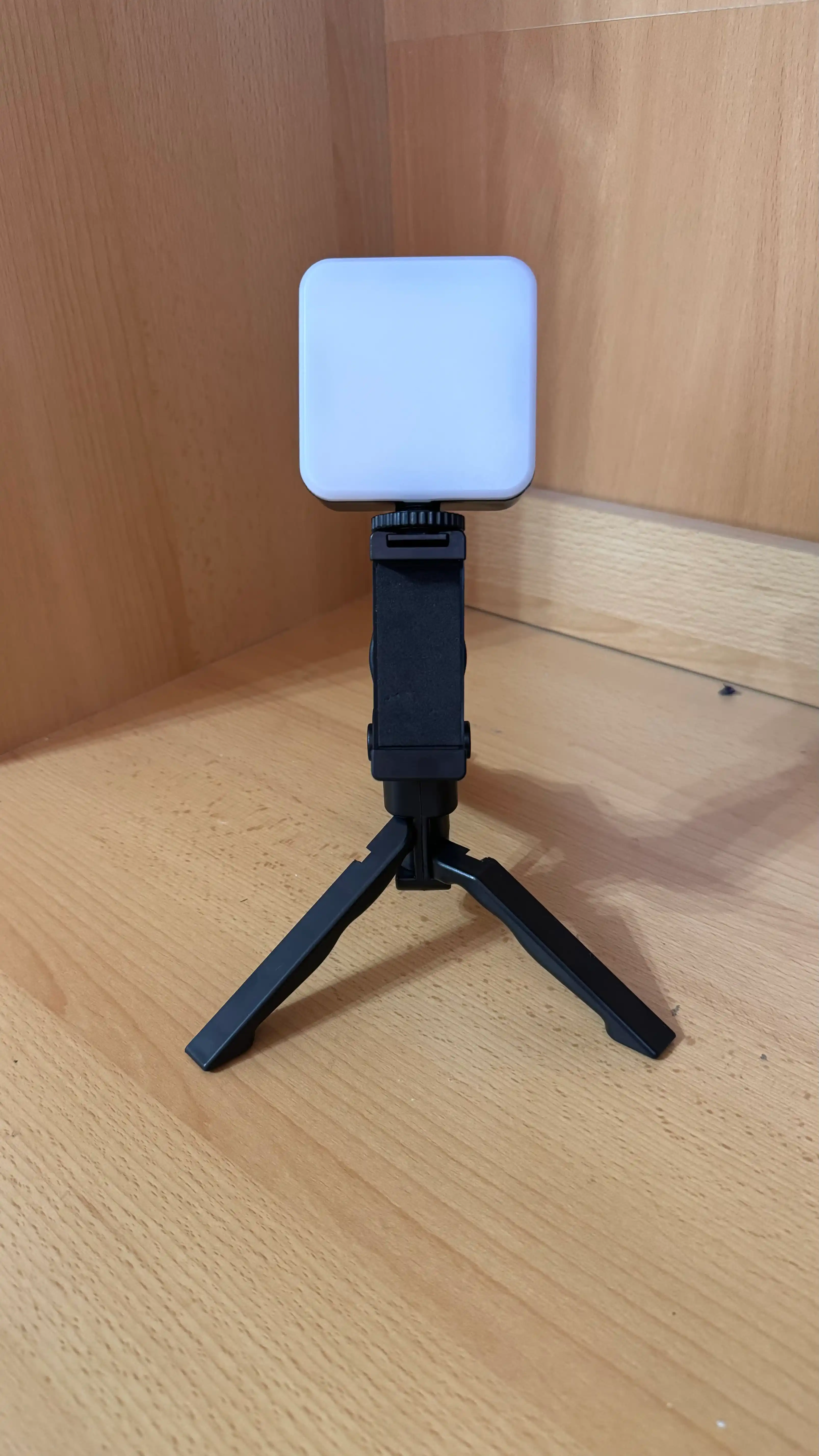 Tripod to'plami VIDEO TAYYORLASH KIT AY-49, video suratga olish uchun