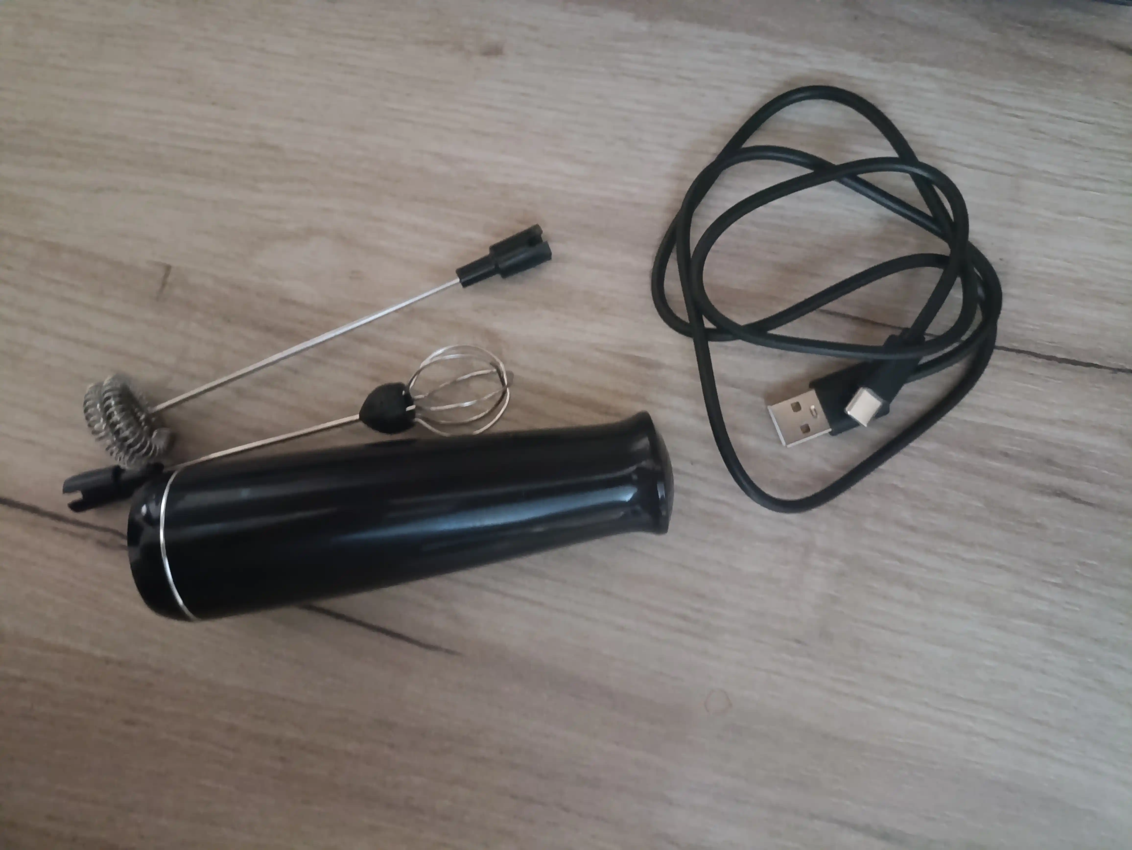 Капучинатор - вспениватель молока, перезаряжаемый, c Type-C кабелем
