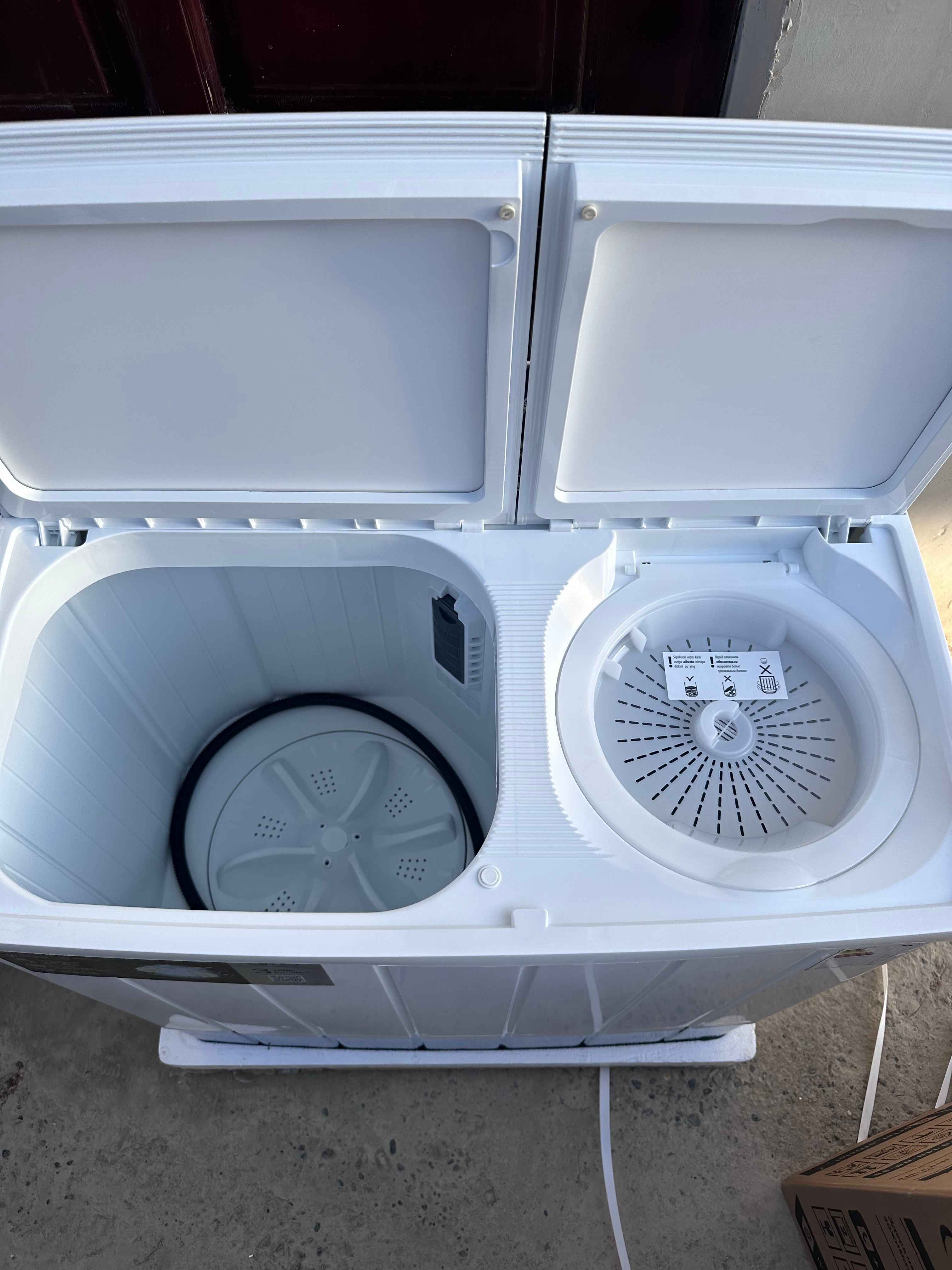 Onlaynda sperma oqimini tomosha qiling