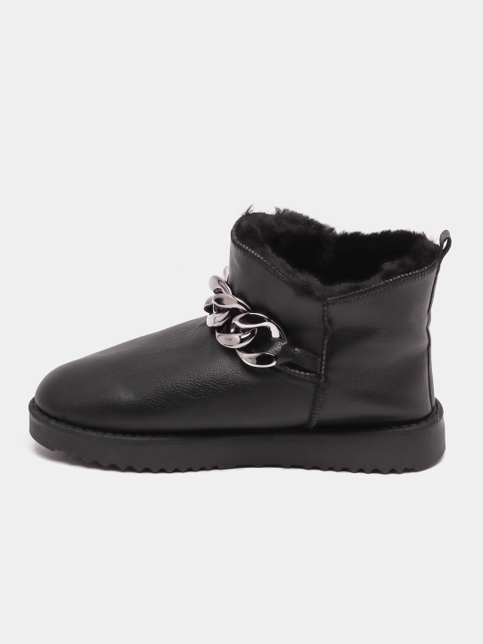 Угги  UGG— это популярные сапоги из натуральной двусторонней овчины