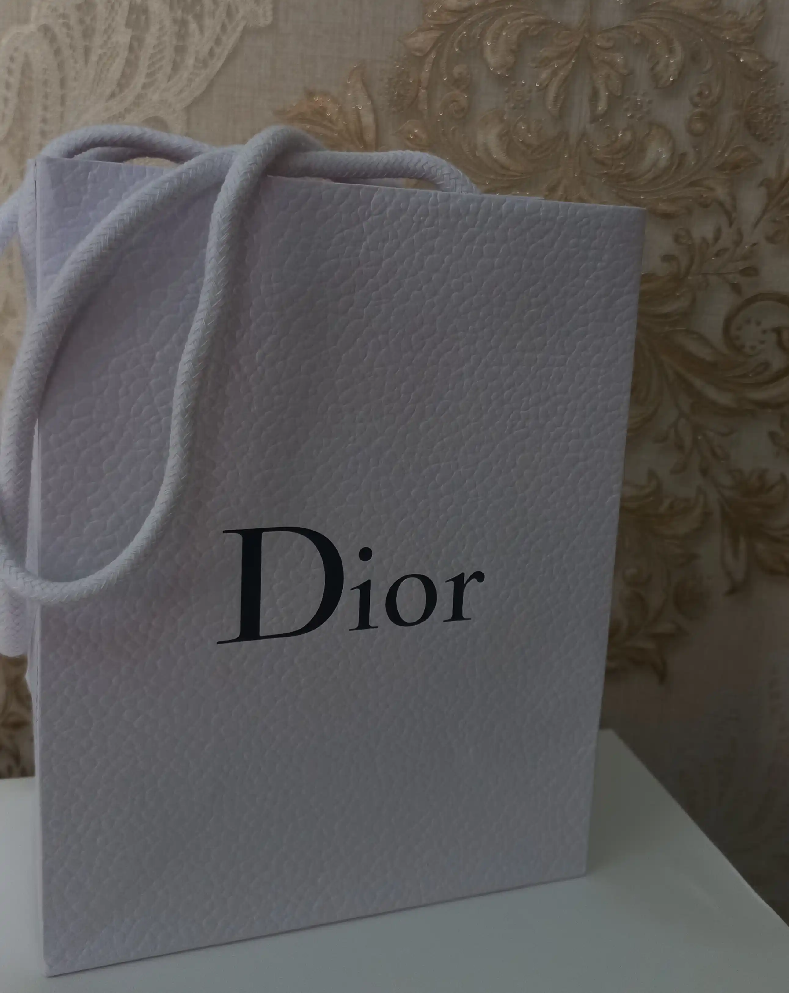 Dior sovg'a paketlari, 15 sm * 19 sm * 8 sm