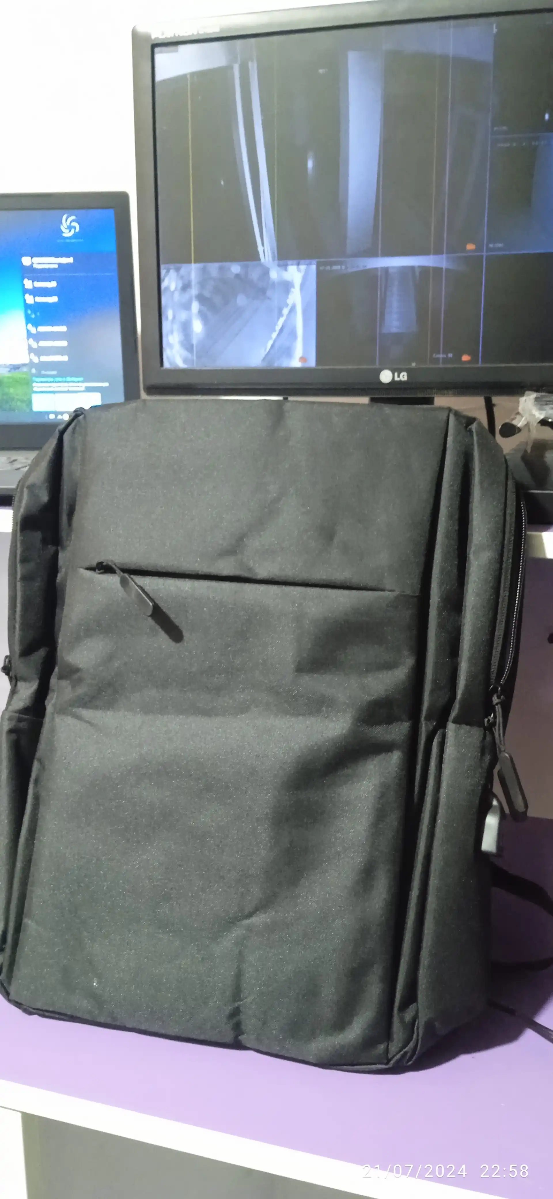 Рюкзак городской для ноутбука, с зарядкой USB