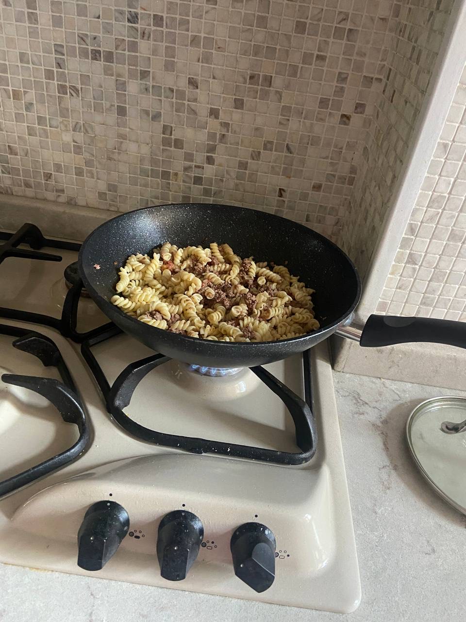 Tova Kukmara WOK, qora mramor, 280/ 95 mm