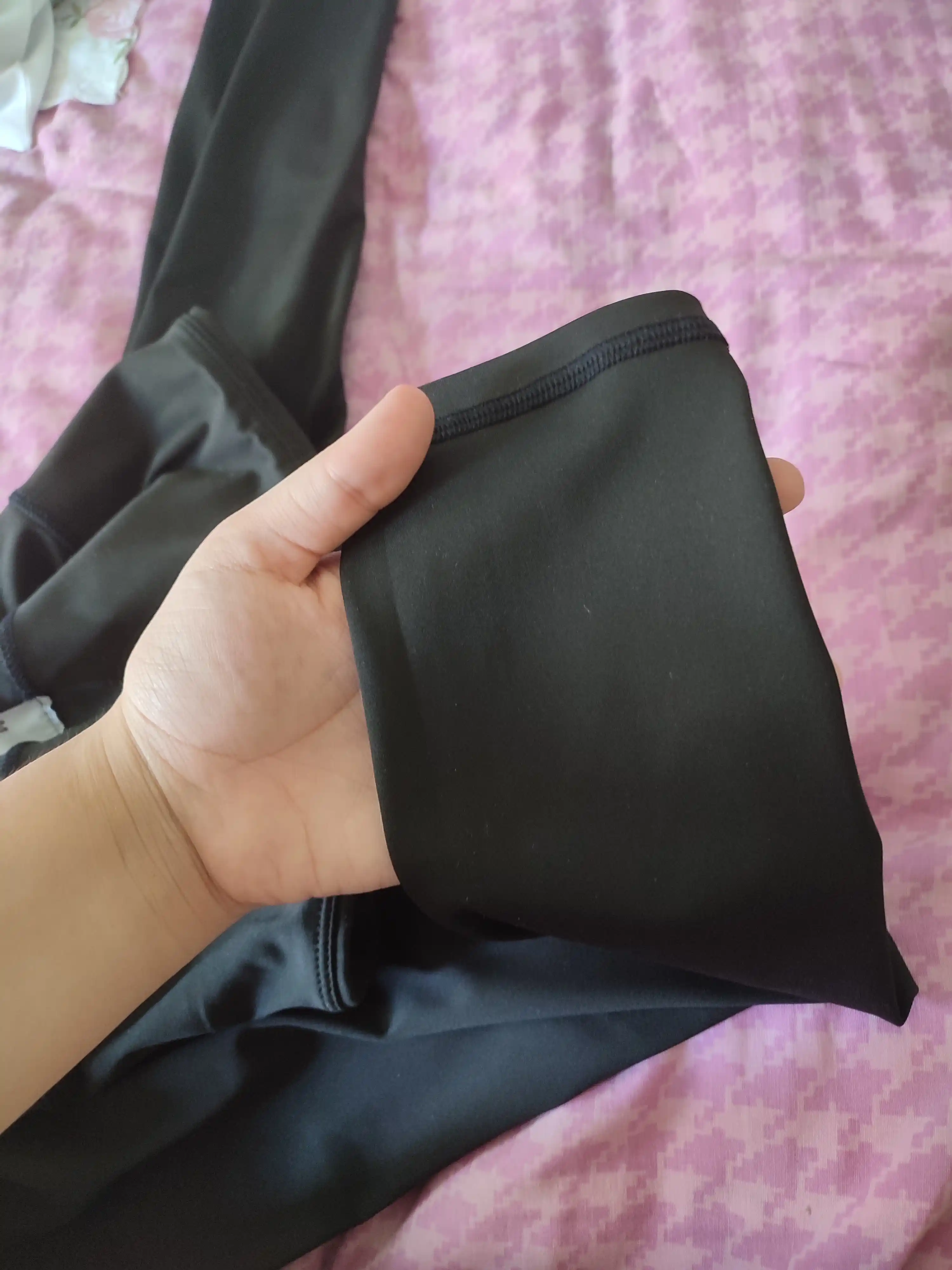 Ayollar sport legginslari, fitnes, yoga, pilates uchun