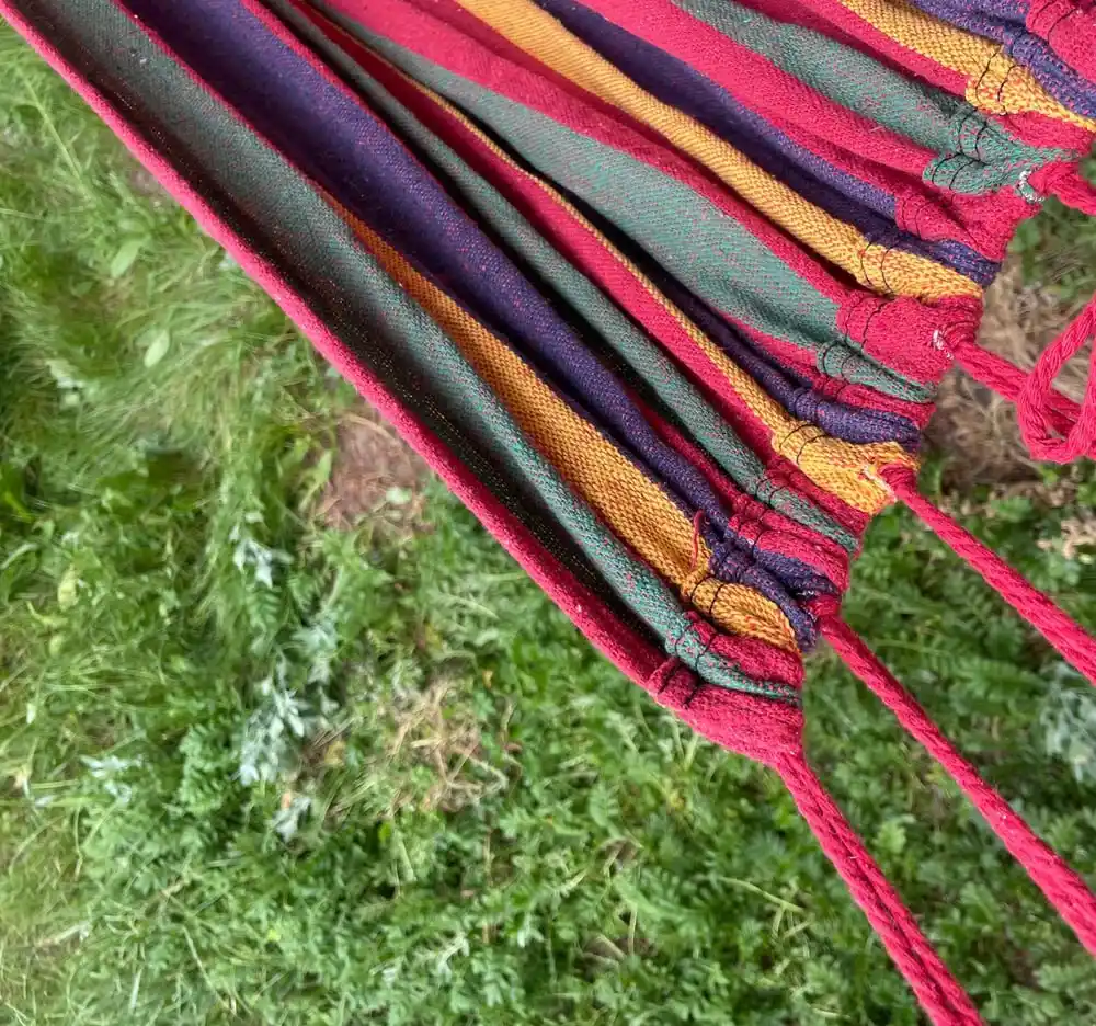 Osma gamak, uy va dala hovli uchun belanchak o‘rindig‘i, to‘plamdagi g‘ilof