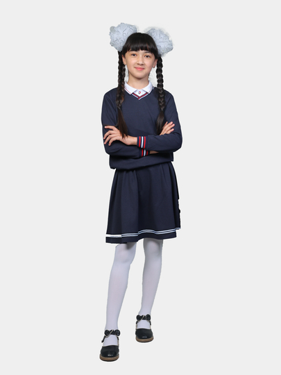 Tugmali akkordeonli yalangoch qiz Porno filmlarda uchli ayol kokraklari