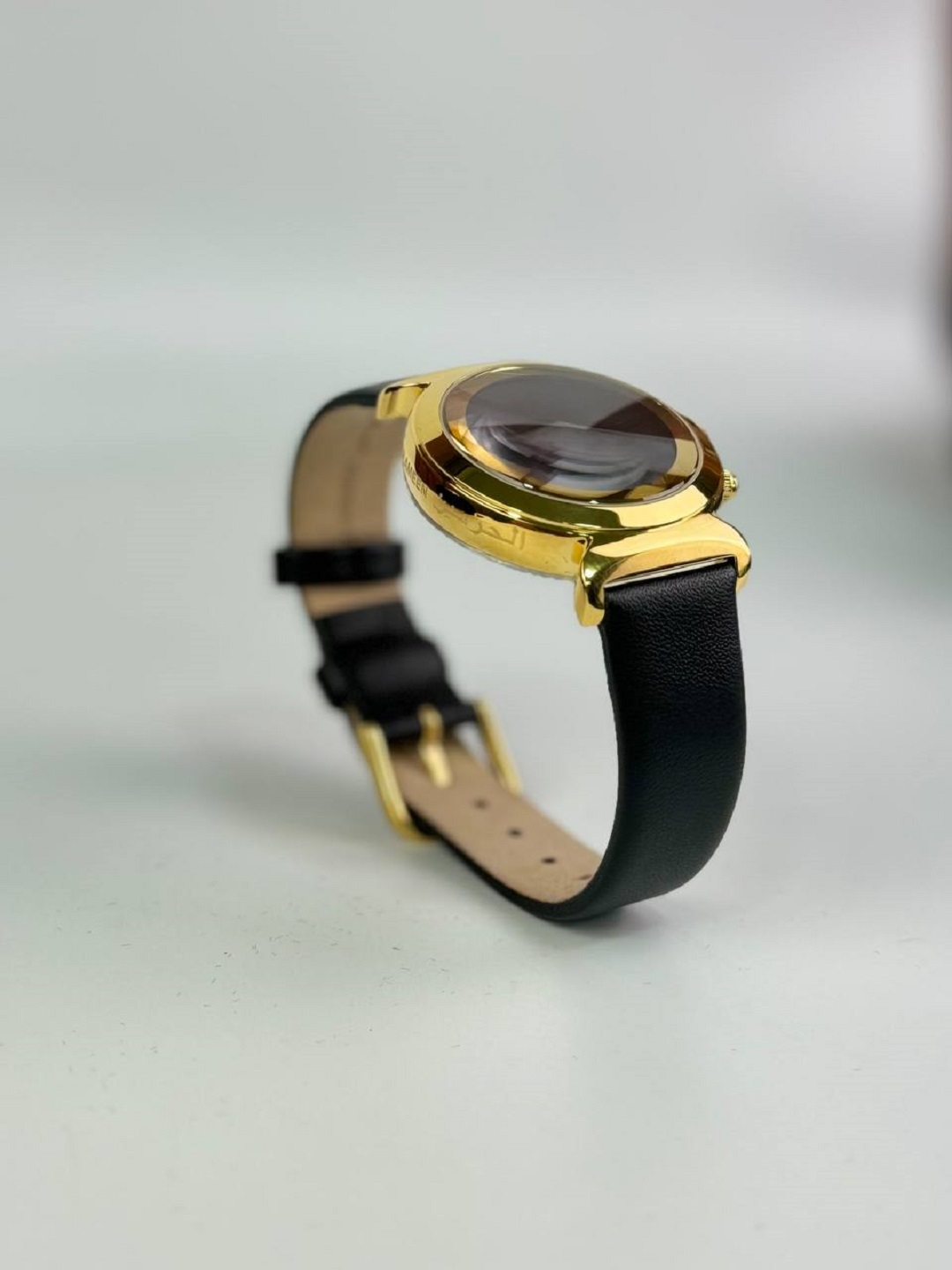 Ayollar va pisish soati Ayollar va pisish soati