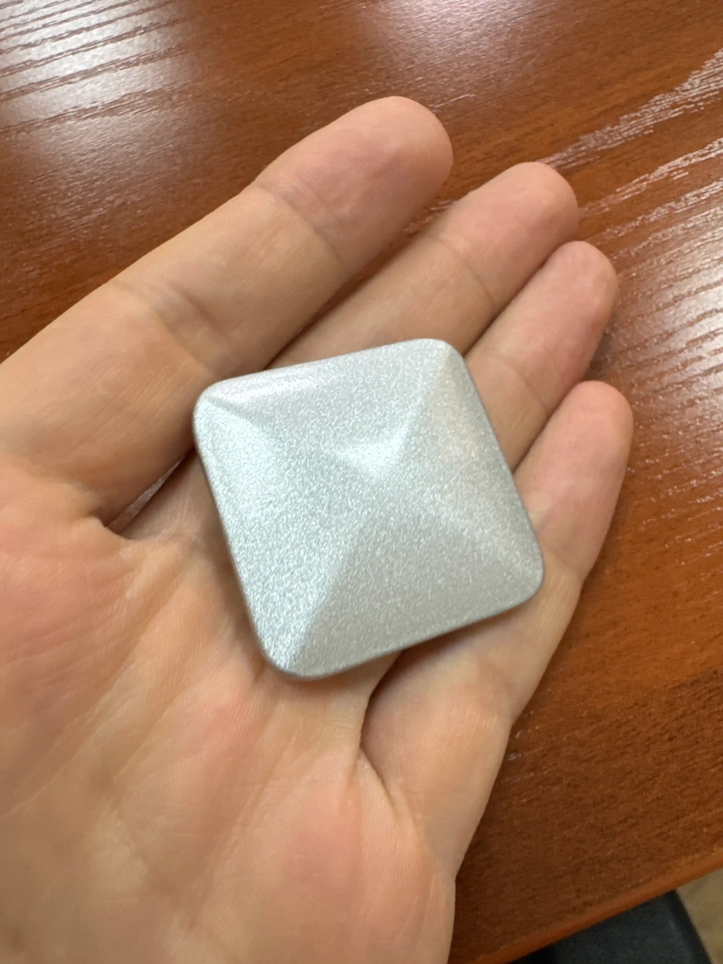 O'yinchoq antisrtess Flipo Flip Kinetic Energy Fidget Spinner