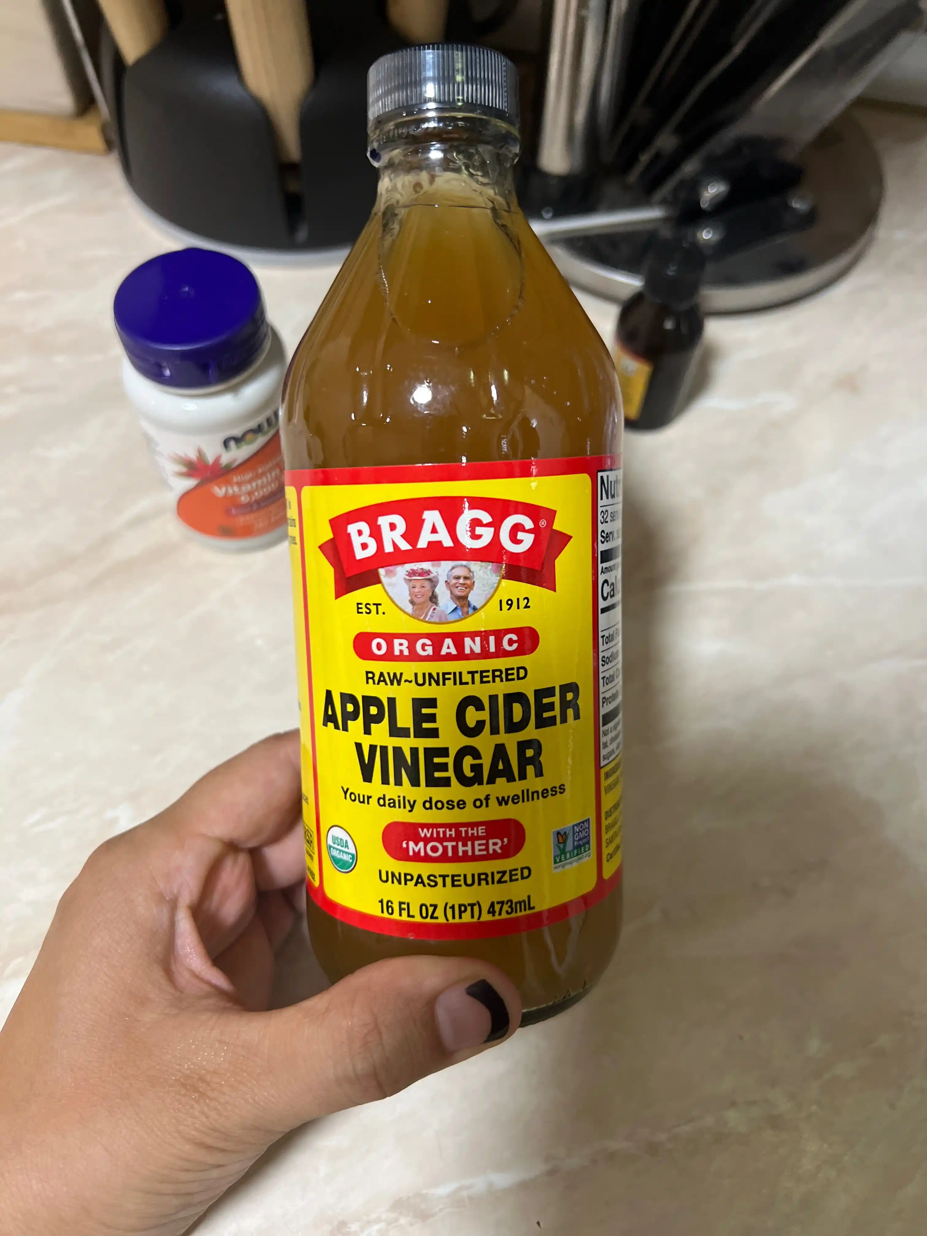 Bragg, organik olma sirkasi, filterlanmagan, Organic Apple Cider Vinegar, 473 ml