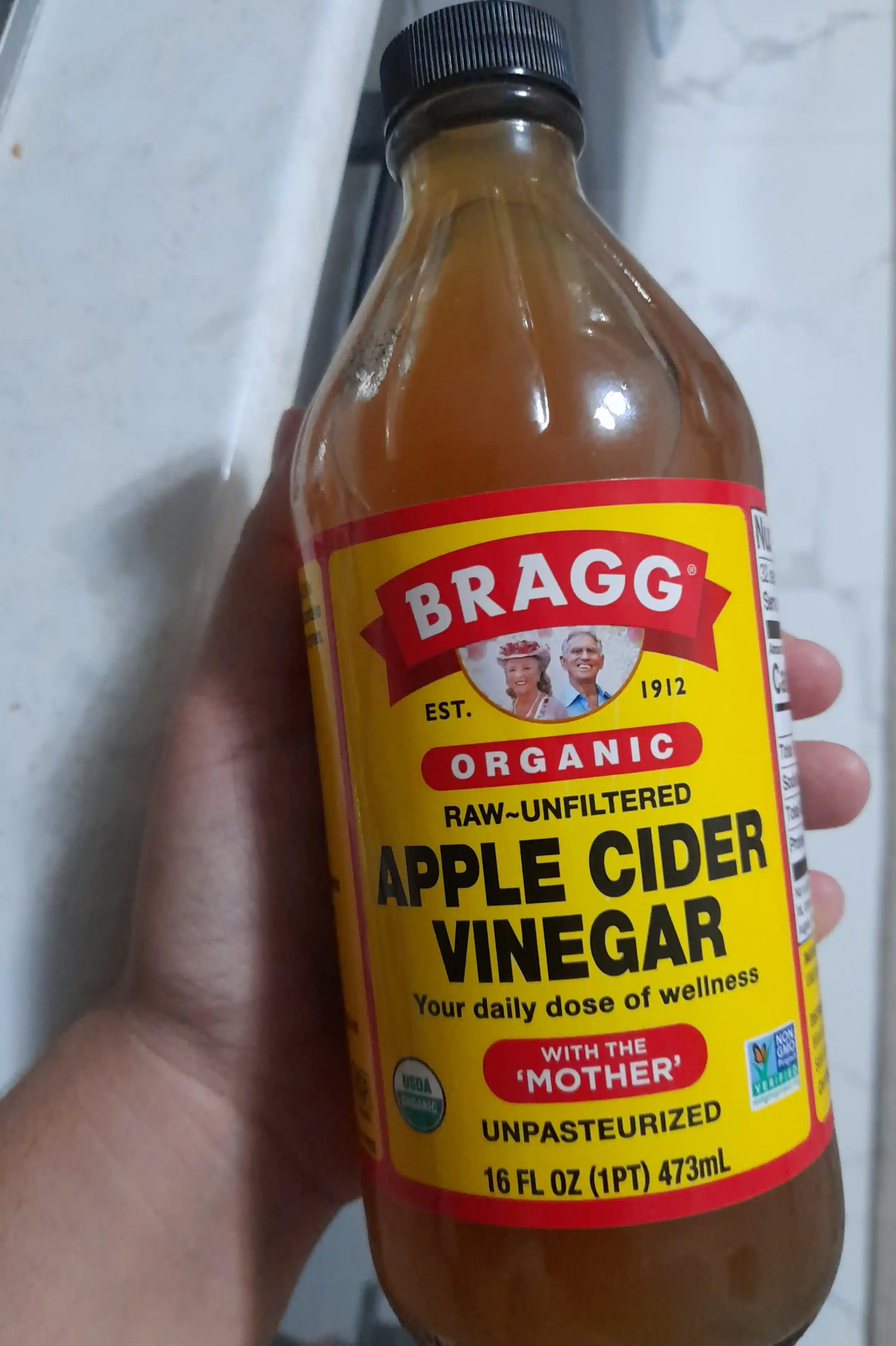 Bragg, organik olma sirkasi, filterlanmagan, Organic Apple Cider Vinegar, 473 ml
