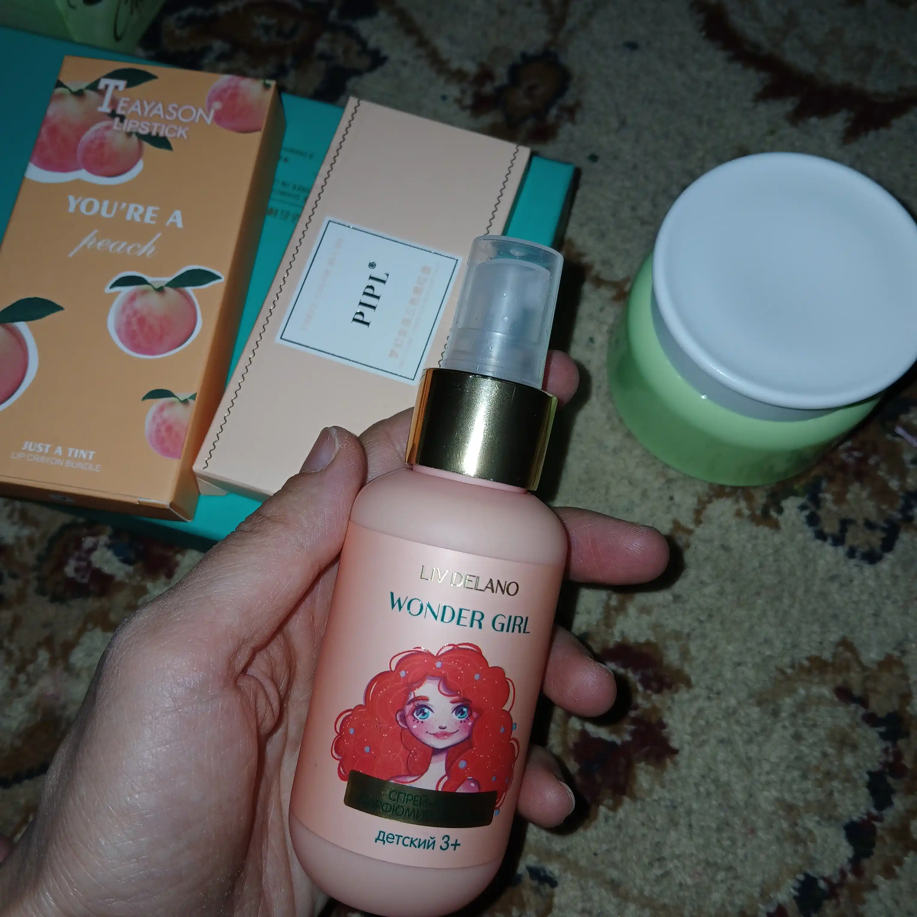 Bolalar uchun parfyumeriyali tana spreyi Liv Delano Wonder Girl, 3+, 100 ml