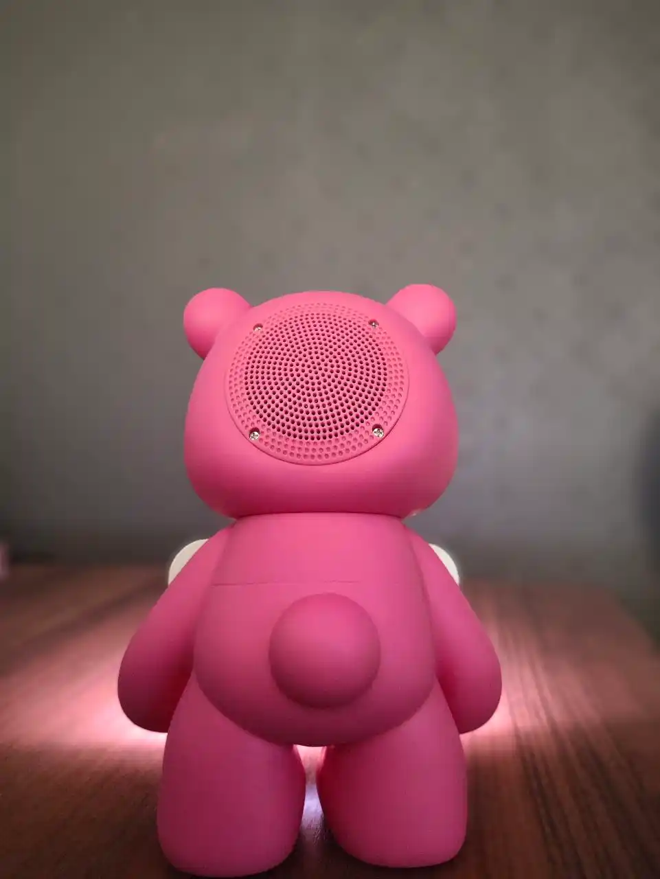 Bluetooth-динамик с RGB-подсветкой — яркость, басы и безграничное настроение