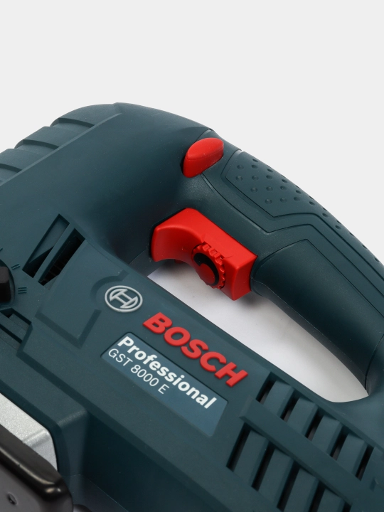 Professional lobzik Bosch GST 8000 E: SDS tizimi, tezlikni sozlash, 710 Vt