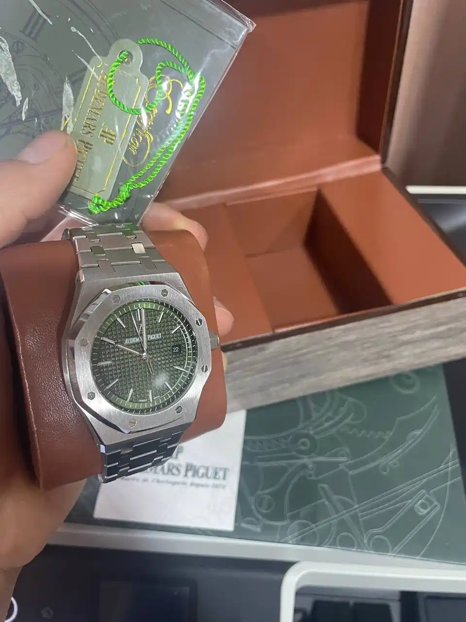 Audemars Piguet Rolay Oak qol soati erkaklar uchun