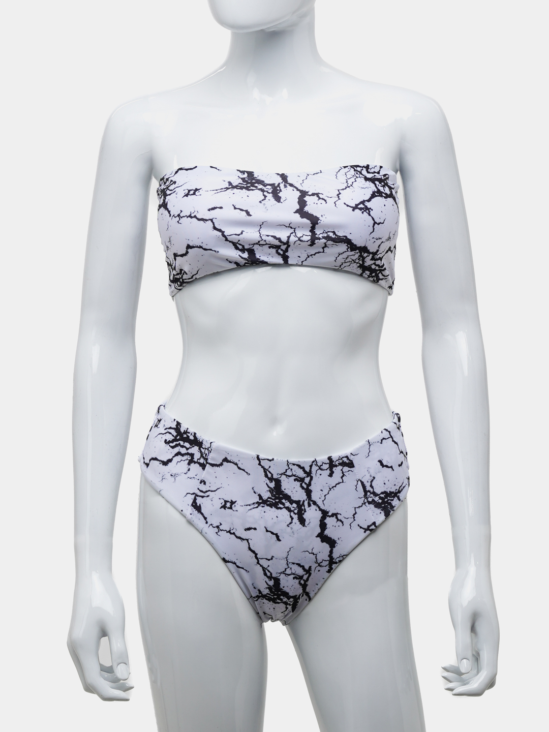 Ikki qiz va bir yigit gif Xotin sikiladi va eri porno videolarni yalaydi